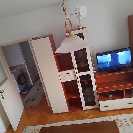 Apartman Bulevar Stupine Тузла Екстериор снимка