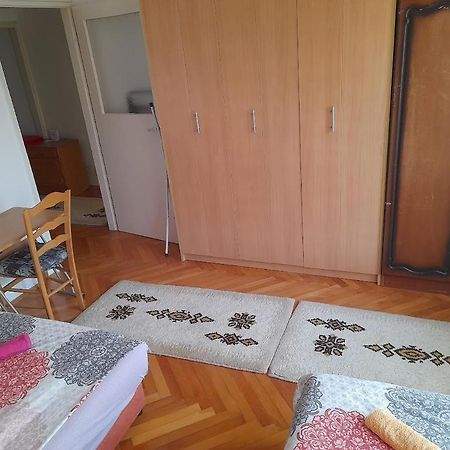 Apartman Bulevar Stupine Тузла Екстериор снимка